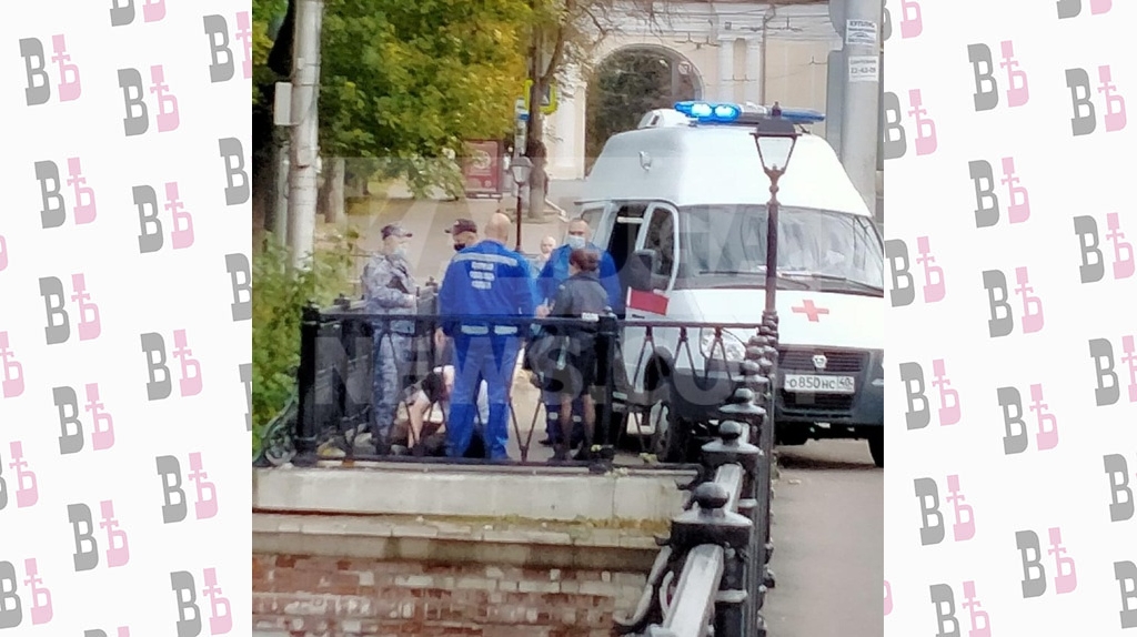 QCYfBAA2KSI.jpg QCYfBAA2KSI.jpg