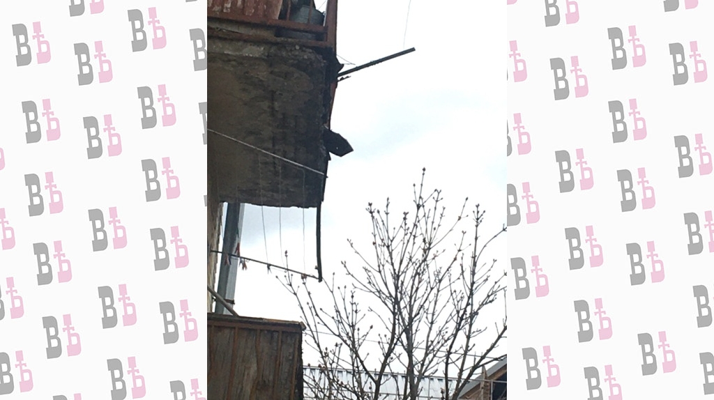 Ветхие балконы.jpg