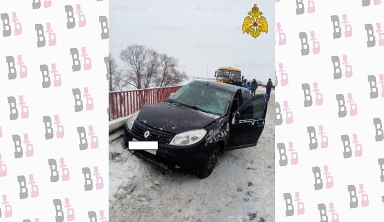 В Калужской области в ДТП со школьным автобусом и «Рено» пострадал один человек