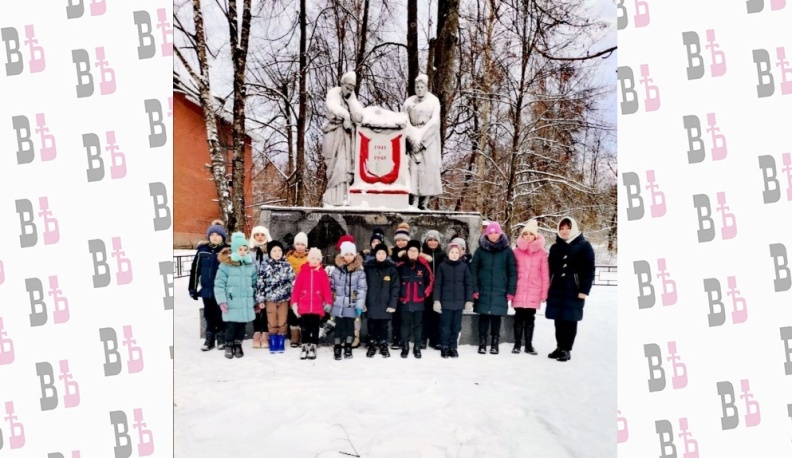 В Думиничском районе почтили память неизвестных солдат