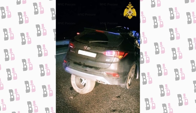 Под Калугой в аварии внедорожника и большегруза погибли люди