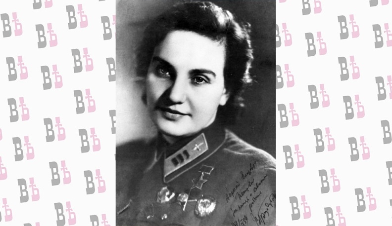 Её полет продолжается