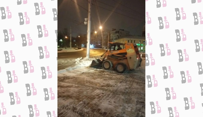 Калужские коммунальщики вывезли из города около 1500 кубометров снега