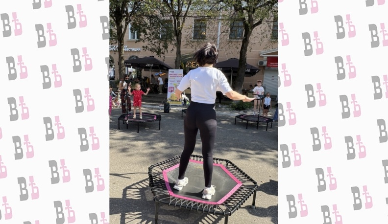 На Театральной площади Калуги стартовал семейный фестиваль