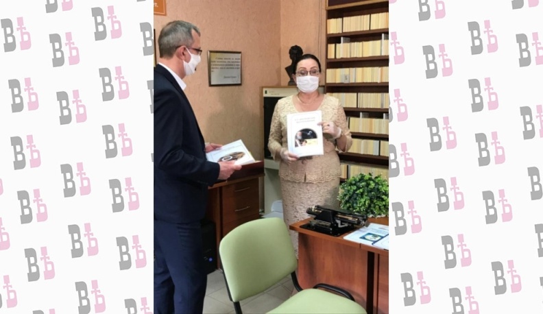 Владислав Шапша познакомился с работой Калужской областной специальной библиотеки для слепых 