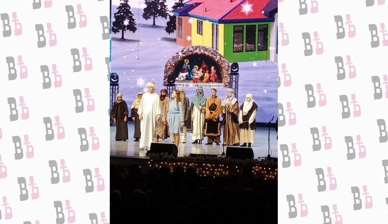 В Калужской областной филармонии показали спектакль «Рождественский дом сердца твоего»