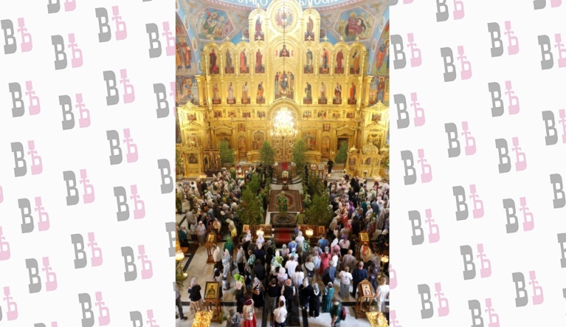 Губернатор поздравил калужан с Днем Святой Троицы