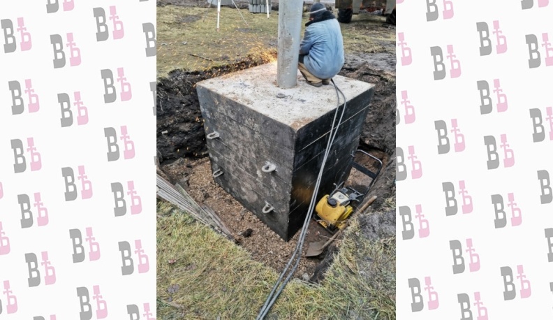 В Людинове начался монтаж фундамента памятника комсомольцам-подпольщикам