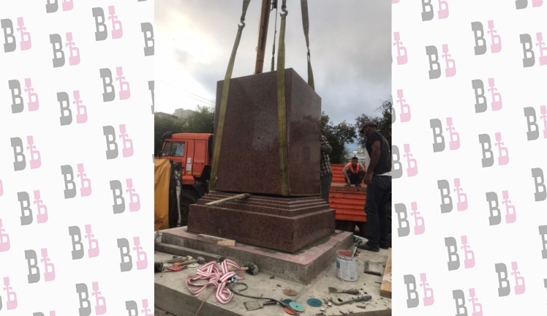 В историческом центре Калуги почти установили стелу «Город воинской доблести»