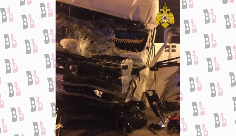 Ночью в Обнинске в столкновении трех машины пострадали несколько человек