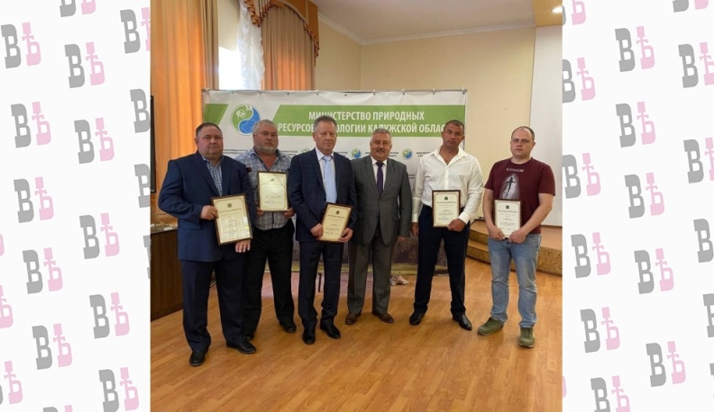 В Калужской области наградили охотников, задержавших диверсантов