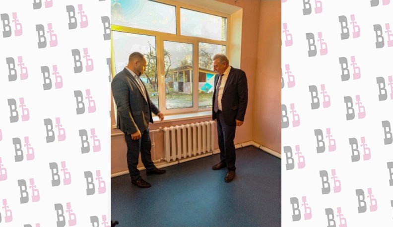 В Дзержинском районе отремонтировали помещение для дошкольников в сельской школе