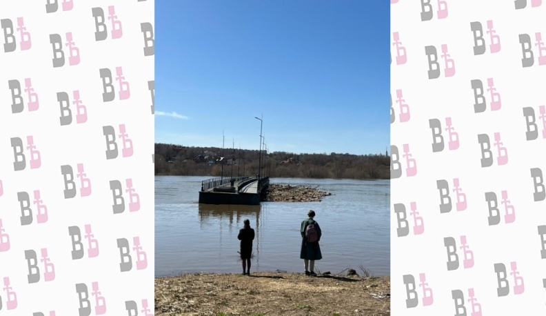 Прокуратура потребовала от властей убрать мусор у понтонного моста в Калуге