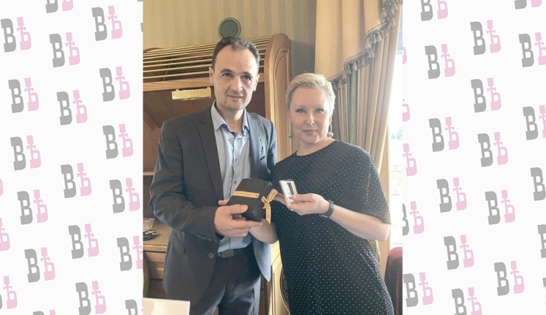 На неделе парфюмерии VAST Perfume Week-2022 в Москве Ирина Чурикова и Алексей Урусов представили новый аромат  Калуги.