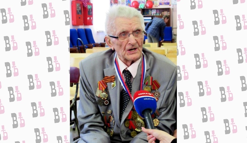 Оглядываясь на век минувший