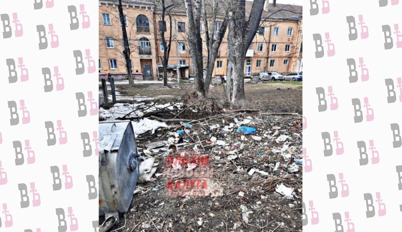 В Калуге на улице Чичерина убрали свалку мусора по просьбе калужан в соцсетях