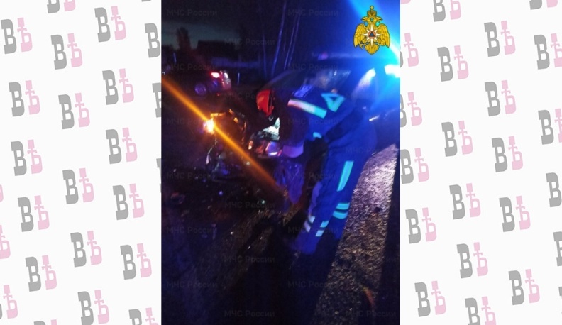 В Калужской области столкнулись «Рено» и «Опель»