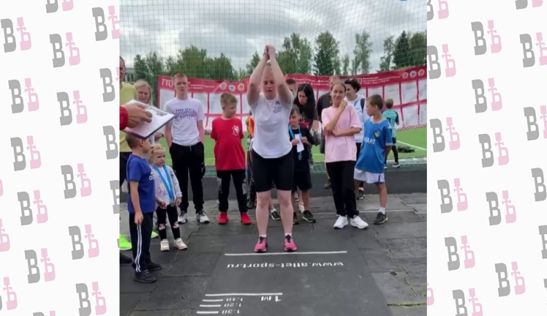 200 жителей Обнинска проверили свою физическую подготовку в День физкультурника