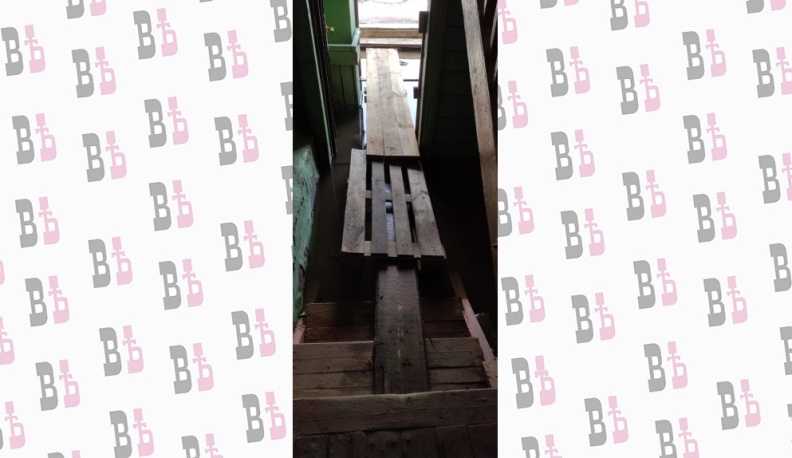 Пришла весна, «поплыли» дома