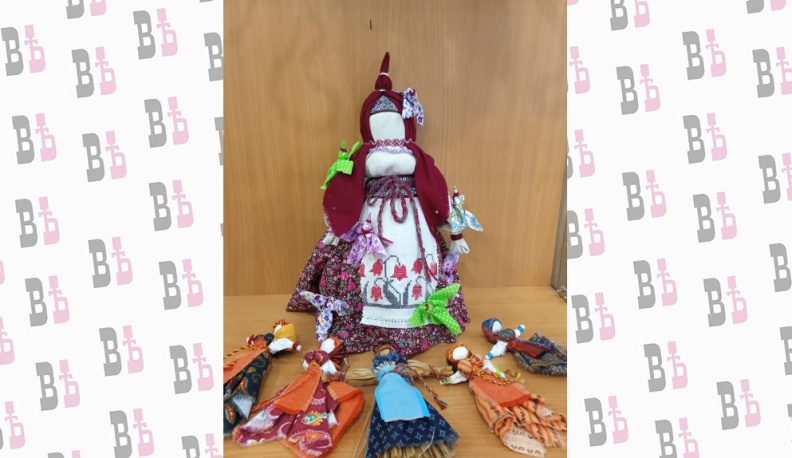 Традиционную народную куклу показывают в калужском Доме мастеров