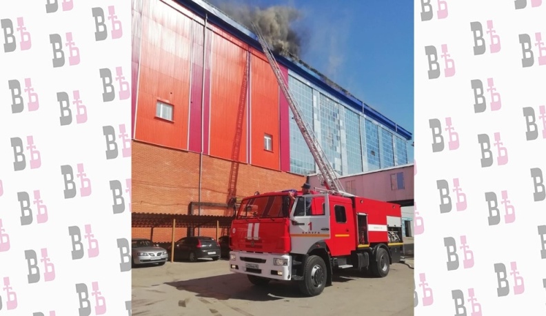 В центре Калуги произошел крупный пожар