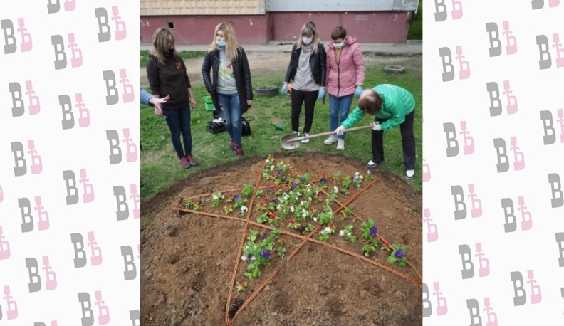 В Калуге продолжают сажать клумбы под окнами ветеранов войны