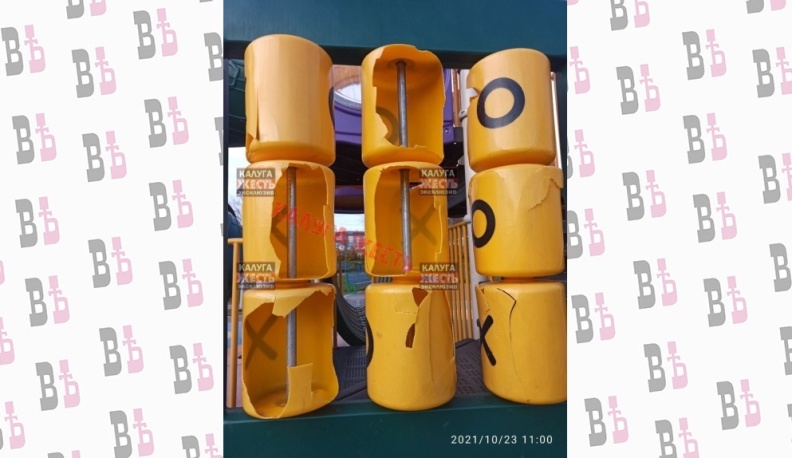 Вандалы сломали детский городок в новом парке на улице Марата в Калуге