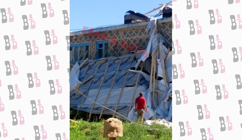 Жилой дом остался без крыши в Тарусском районе