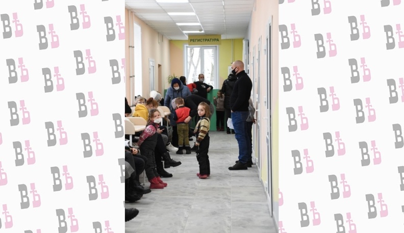 В Людинове после капитального ремонта открылась детская поликлиника