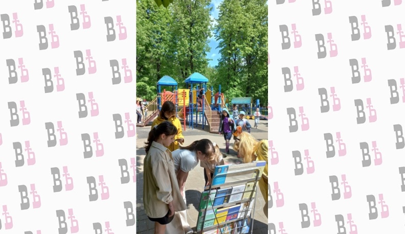 Сотрудники калужской «Белинки» провели акцию, посвященную семье и семейному чтению