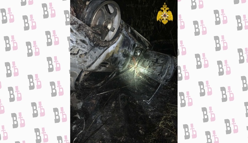 Ночью в Калуге «Шевроле» вылетел в кювет и загорелся