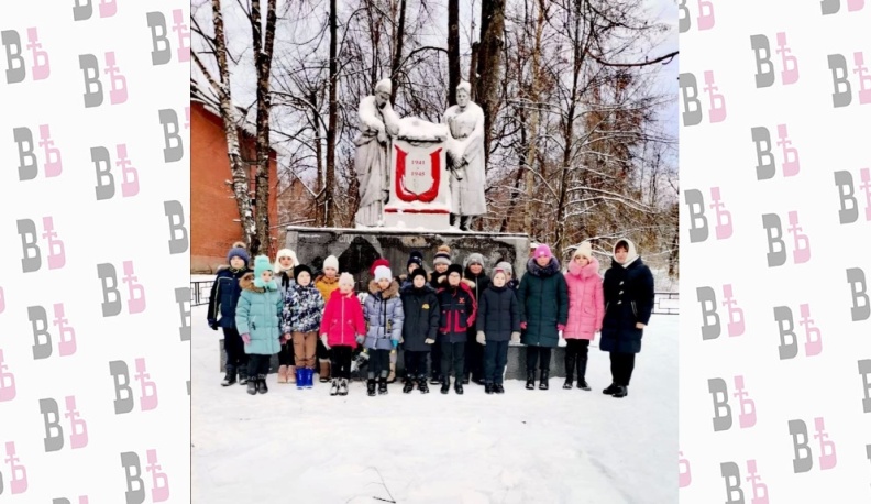В Думиничском районе почтили память неизвестных солдат