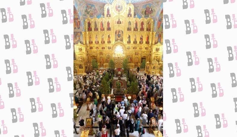 Губернатор поздравил калужан с Днем Святой Троицы