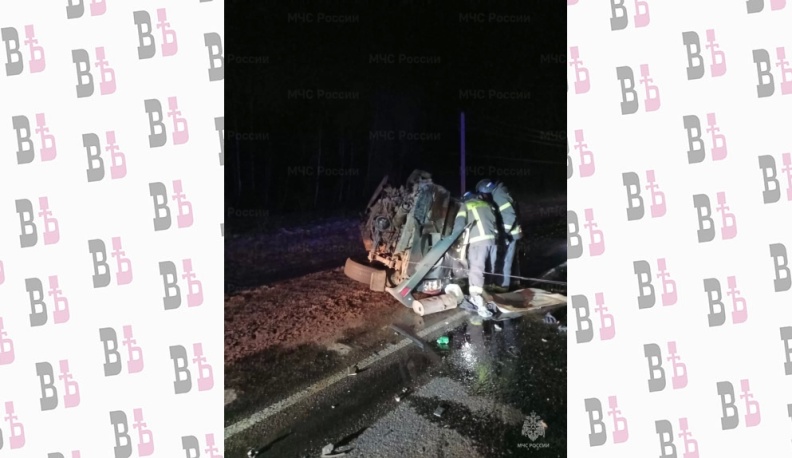 В Перемышльском районе столкнулись «УАЗ» и «Ситрак»