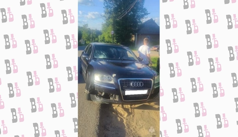 В Мосальске столкнулись «Ауди» и скутер