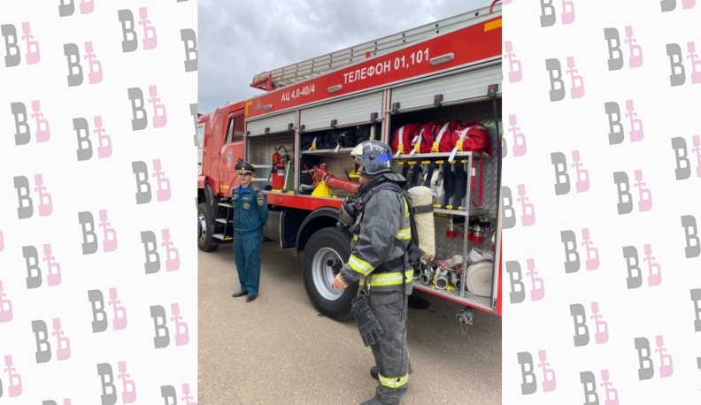 В Калуге сотрудники МЧС спасли жизнь попавшему под завал подростку