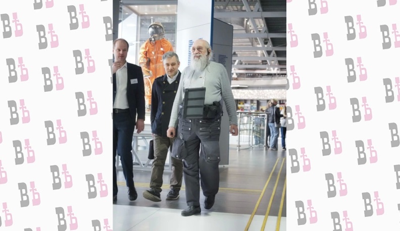 В Калуге в музее истории космонавтики открылась выставка с уникальными фотографиями Юрия Гагарина