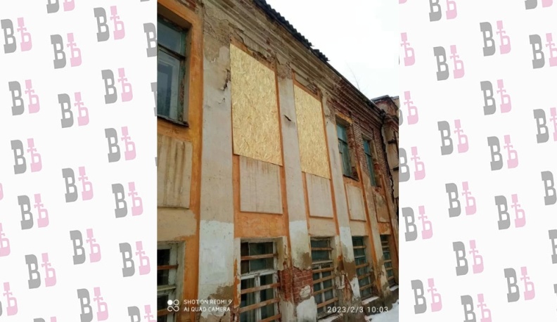 По требованию прокуратуры огранили доступ в аварийное здание в центре Калуги