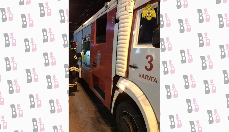 В Калужской области столкнулись «Вольво» и «БМВ»