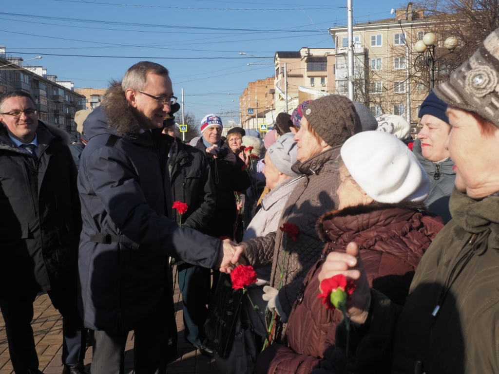 869b7cd7-e3fe-4a3e-8bfd-c29ebddc7b46.jpg 869b7cd7-e3fe-4a3e-8bfd-c29ebddc7b46.jpg