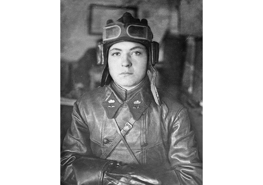 Иван Смертин, дед С. Устюгова, отец поэта ТАтьяны Смертиной.jpg Иван Смертин, дед С. Устюгова, отец поэта ТАтьяны Смертиной.jpg