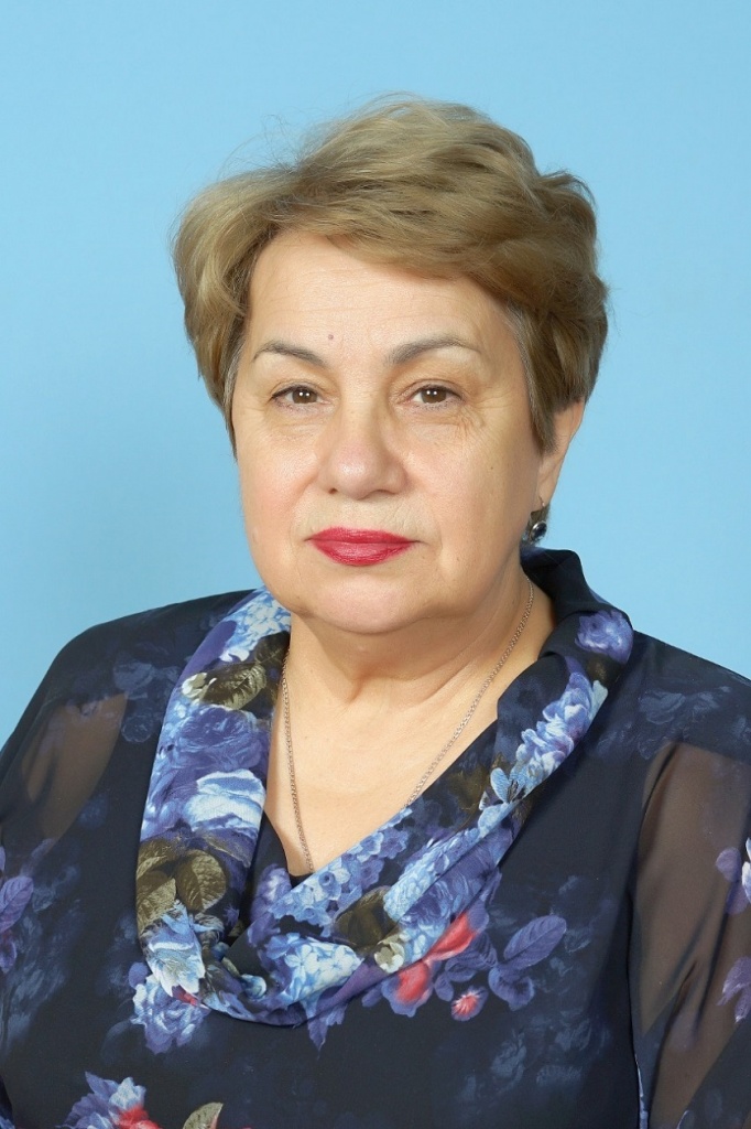 spiker Rascheskova.jpg