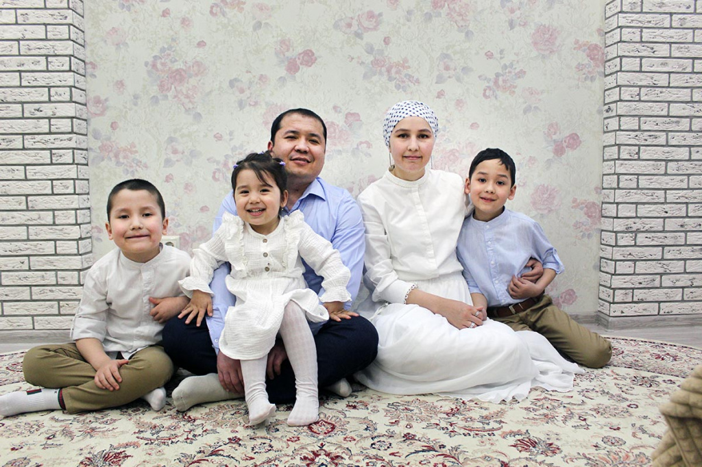 фото семья_1.jpg