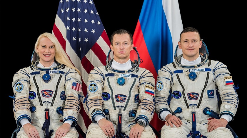 Kathleen-Rubins-NASA-Sergey-Ryzhikov-Sergey-Kud-Sverchkov-Roscosmos-min-1536x864.jpg