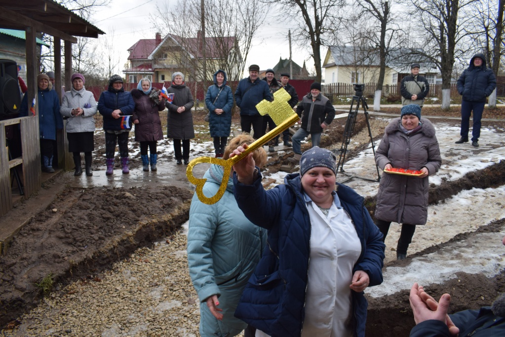 Фельдшер Шевелёва, Алекино.JPG