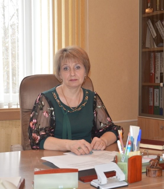 О.Типенкова, директор.jpg