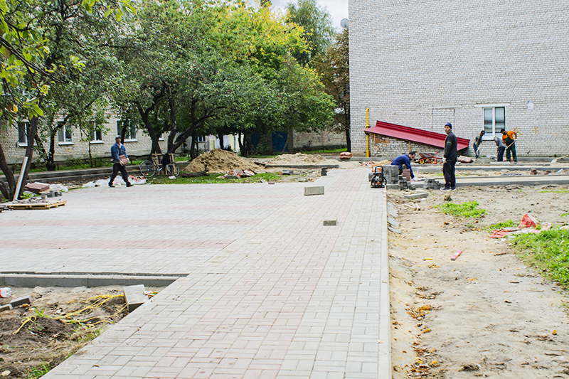 строительство сквера Георгиевской ленты.jpg