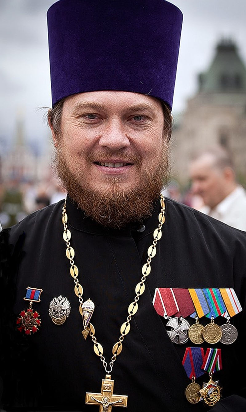 Протоиерей Михаил Васильев.jpg