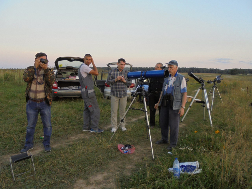 Коллективный выезд 1.jpg Коллективный выезд 1.jpg