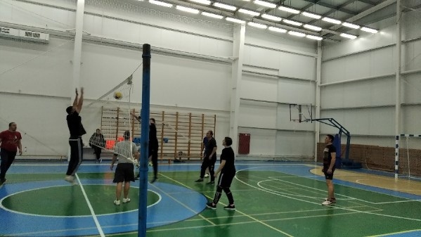 Волейбольные игры в Износковском «Олимпе» в рамках областной «Недели здоровья».jpg
